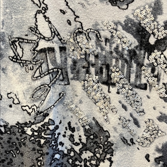 Women's Sweater black and silver gray with embellishments around the neck - Picture 3 of 6